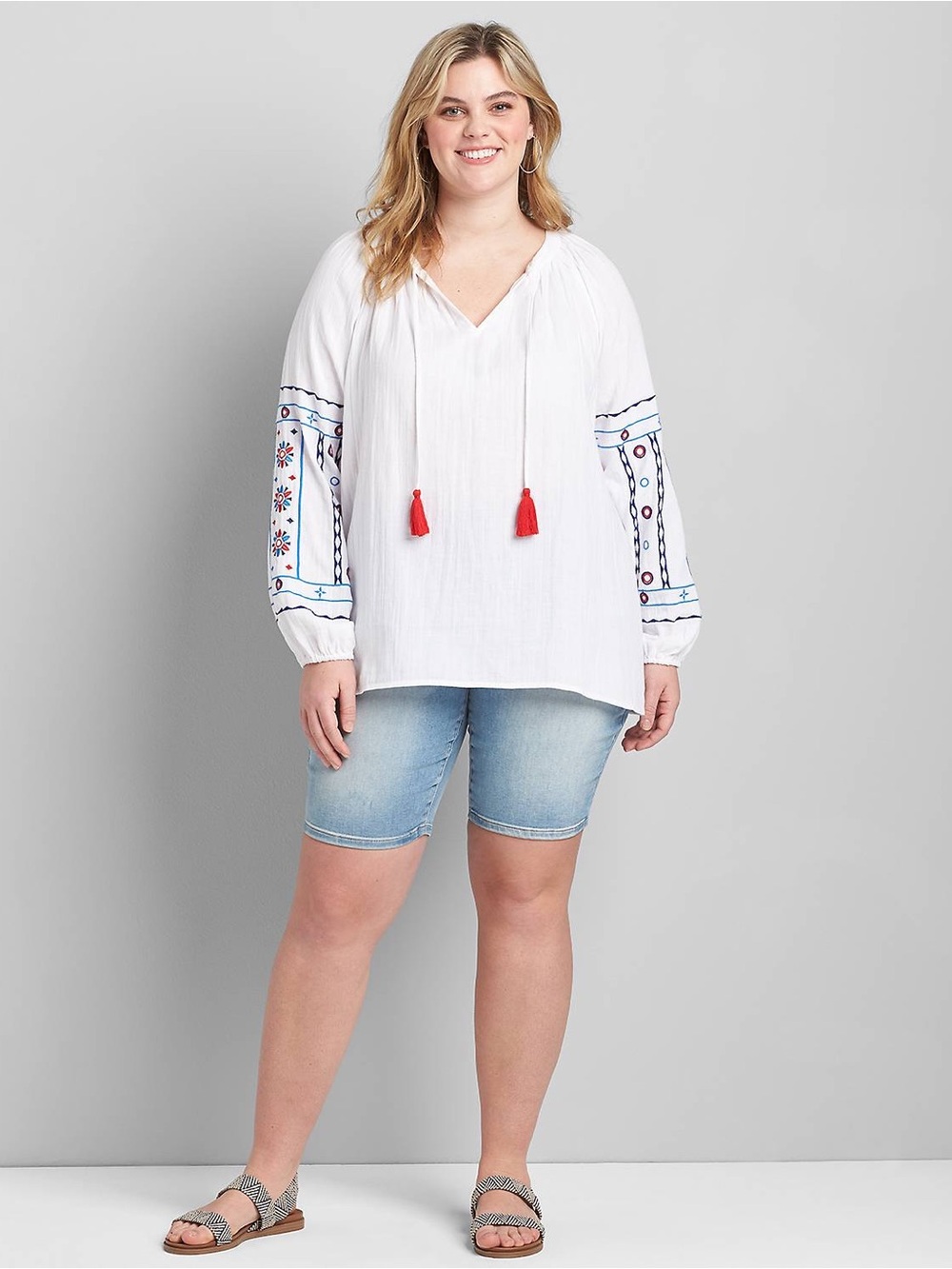 Lane Bryant 100% Cotton Embroidered Peasant Top Size 22 Ballon Sleeve red blue